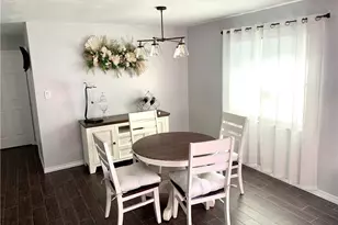 235 Cypress Way W, Naples, FL 34110 - Photo 5