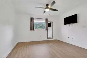 146 Cypress Way E, Naples, FL 34110 - Photo 15