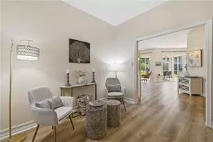 900 Diamond Cir, Naples, FL 34110 - Photo 29