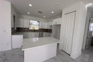 109 Paxton St, Lehigh Acres, FL 33974 - Photo 9