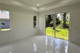 718 Chattman St E, Lehigh Acres, FL 33974 - Photo 13