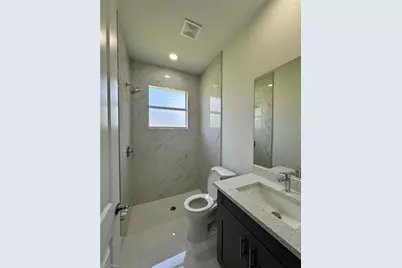 718 Chattman St E, Lehigh Acres, FL 33974 - Photo 19