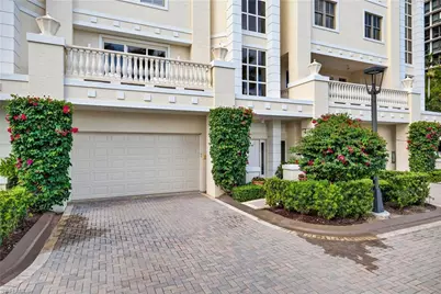 4021 Gulf Shore Blvd N #V19, Naples, FL 34103 - Photo 1