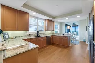 455 Cove Tower Dr, Naples, FL 34110 - Photo 15