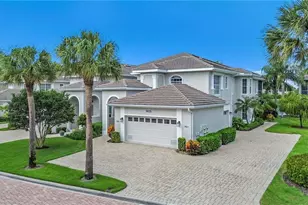 1905 Seville Blvd, Naples, FL 34109 - Photo 13