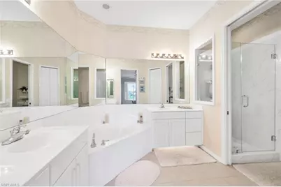 1905 Seville Blvd #322, Naples, FL 34109 - Photo 27