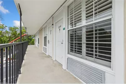 2555 9th St N #204, Naples, FL 34103 - Photo 9