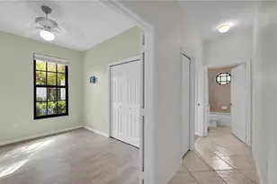 7730 Woodbrook Cir, Naples, FL 34104 - Photo 3