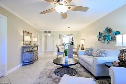 201 Quail Forest Blvd #103, Naples, FL 34105 - Photo 9