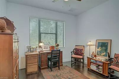 380 24th Ave NW, Naples, FL 34120 - Photo 17