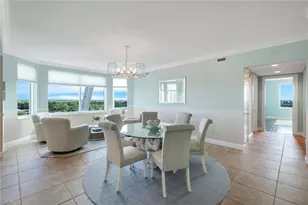 275 Indies Way, Naples, FL 34110 - Photo 9