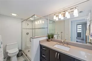 4001 Gulf Shore Blvd N, Naples, FL 34103 - Photo 17