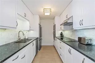 4001 Gulf Shore Blvd N, Naples, FL 34103 - Photo 5