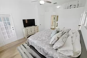 6876 Redbay Park Rd, Naples, FL 34109 - Photo 15