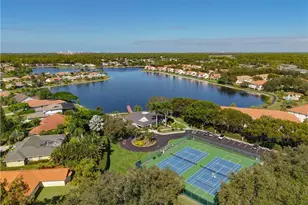 729 Landover Ct, Naples, FL 34104 - Photo 23