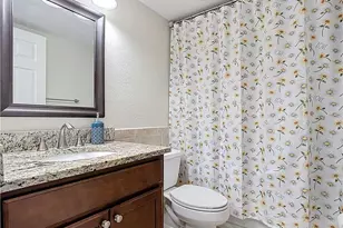 729 Landover Ct, Naples, FL 34104 - Photo 15