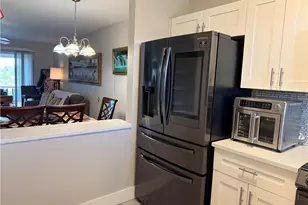 160 Turtle Lake Ct, Naples, FL 34105 - Photo 9