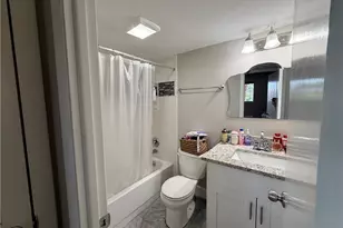 160 Turtle Lake Ct, Naples, FL 34105 - Photo 11