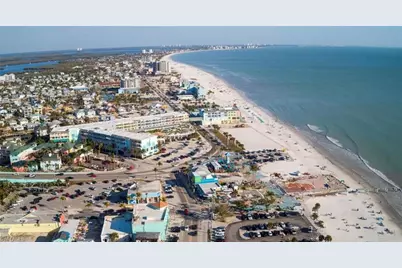 710 Matanzas Ct, Fort Myers Beach, FL 33931 - Photo 15