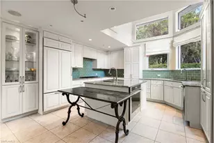 1980 Gordon Dr, Naples, FL 34102 - Photo 7