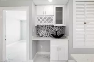 959 N Town and River Dr, Fort Myers, FL 33919 - Photo 7