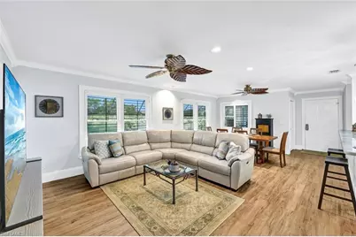 541 Club Side Dr #541, Naples, FL 34110 - Photo 7