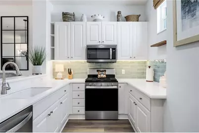 9223 Corfu Ct #202, Naples, FL 34114 - Photo 7