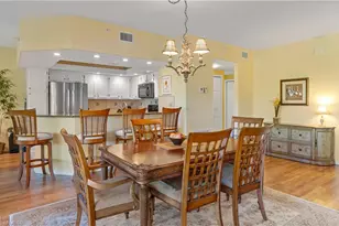 13209 Sherburne Cir, Bonita Springs, FL 34135 - Photo 5