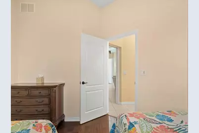 1309 Briarwood Ct, Naples, FL 34104 - Photo 35