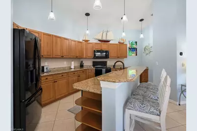 1309 Briarwood Ct, Naples, FL 34104 - Photo 25