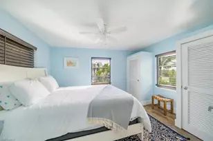 1283 Grand Canal Dr, Naples, FL 34110 - Photo 15