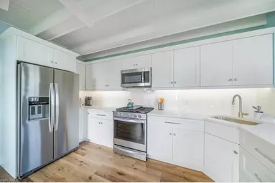 1283 Grand Canal Dr, Naples, FL 34110 - Photo 11