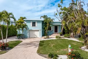 1283 Grand Canal Dr, Naples, FL 34110 - Photo 27