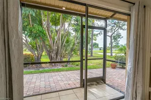 2009 Pine Isle Ln, Naples, FL 34112 - Photo 13