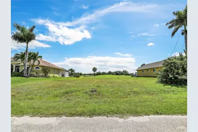 1623 NW 31st Ave, Cape Coral, FL 33993 - Photo 5