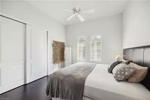 299 Mermaids Bight, Naples, FL 34103 - Photo 21