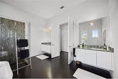 299 Mermaids Bight, Naples, FL 34103 - Photo 15