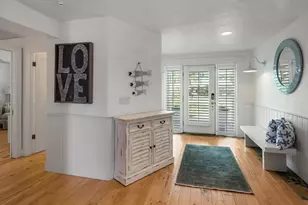 436 Golfview Dr, Naples, FL 34110 - Photo 5