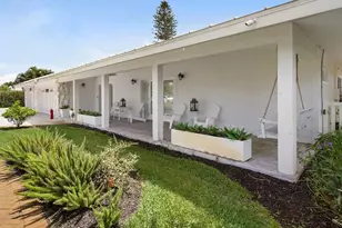 436 Golfview Dr, Naples, FL 34110 - Photo 37