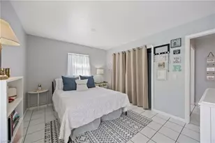 111 7th St, Naples, FL 34113 - Photo 17