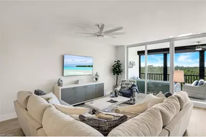 425 Cove Tower Dr #403, Naples, FL 34110 - Photo 13