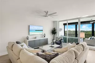 425 Cove Tower Dr, Naples, FL 34110 - Photo 13