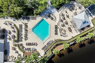 425 Cove Tower Dr, Naples, FL 34110 - Photo 33