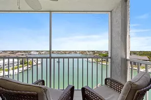 897 Collier Ct, Marco Island, FL 34145 - Photo 3