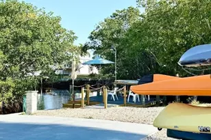 22 Amethyst Ave, Naples, FL 34114 - Photo 43