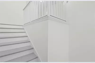 505 Windsor Sq #6-202, Naples, FL 34104 - Photo 5