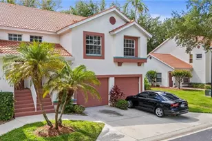 505 Windsor Sq, Naples, FL 34104 - Photo 3