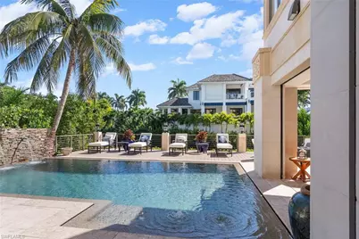 1441 Gulf Shore Blvd S, Naples, FL 34102 - Photo 7