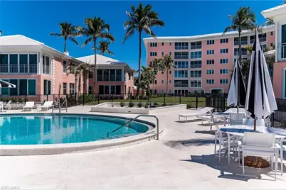 2401 Gulf Shore Blvd N #13, Naples, FL 34103 - Photo 27