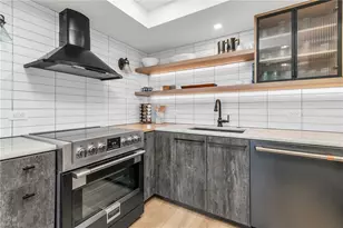 2401 Gulf Shore Blvd N, Naples, FL 34103 - Photo 9